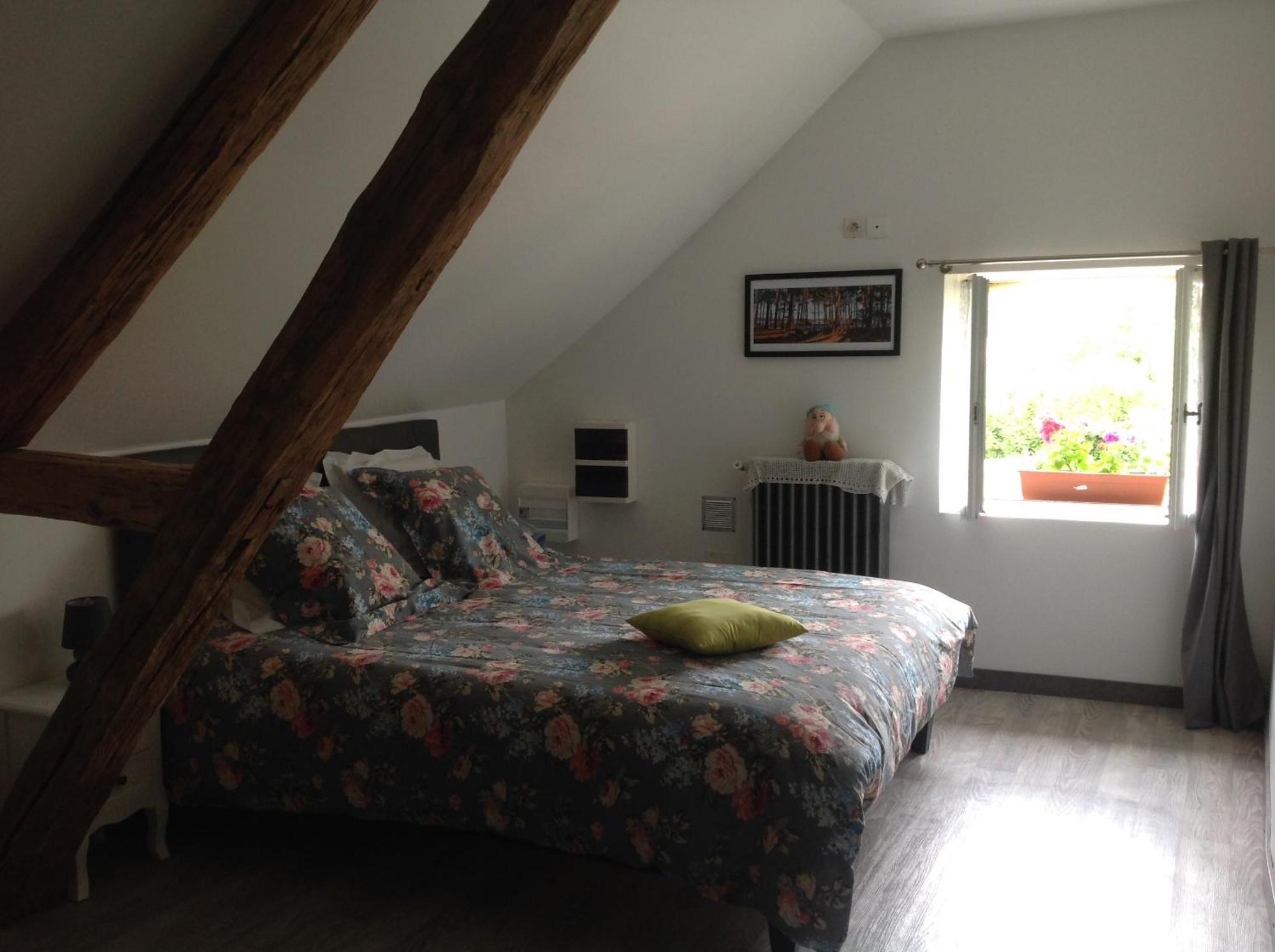 La Bicoque En Puisaye Hotell Saint-Amand-en-Puisaye Eksteriør bilde