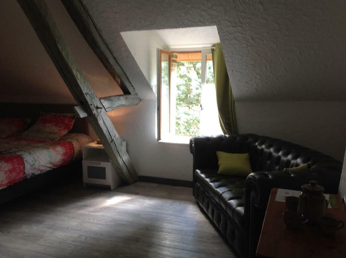 La Bicoque En Puisaye Hotell Saint-Amand-en-Puisaye Eksteriør bilde